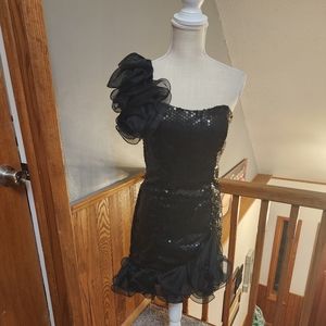 🎈80's Flirtations Dress Size 6 Black Sequined cocktail dress